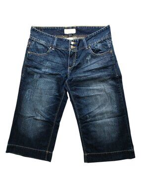 Maurices Women's Dark Wash Distressed Denim Capri Size 13/14